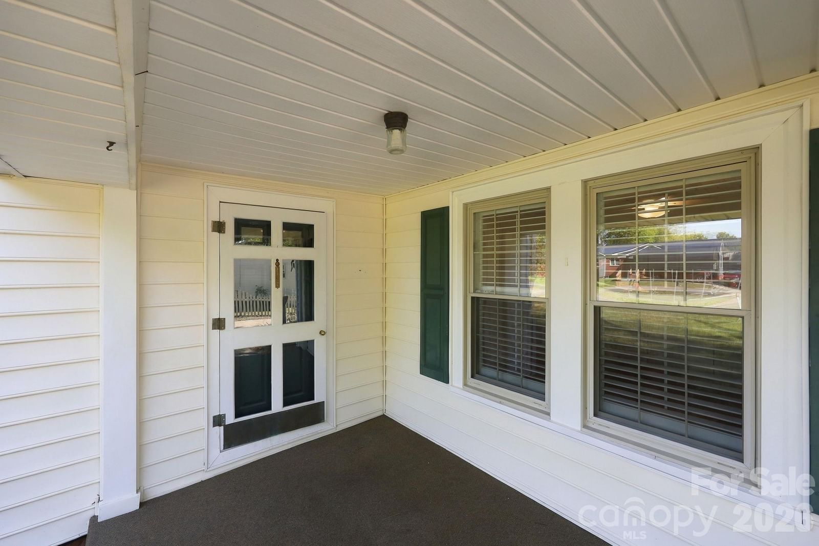 2205 Pennsylvania Avenue, Kannapolis, NC 28083 - Photo 2