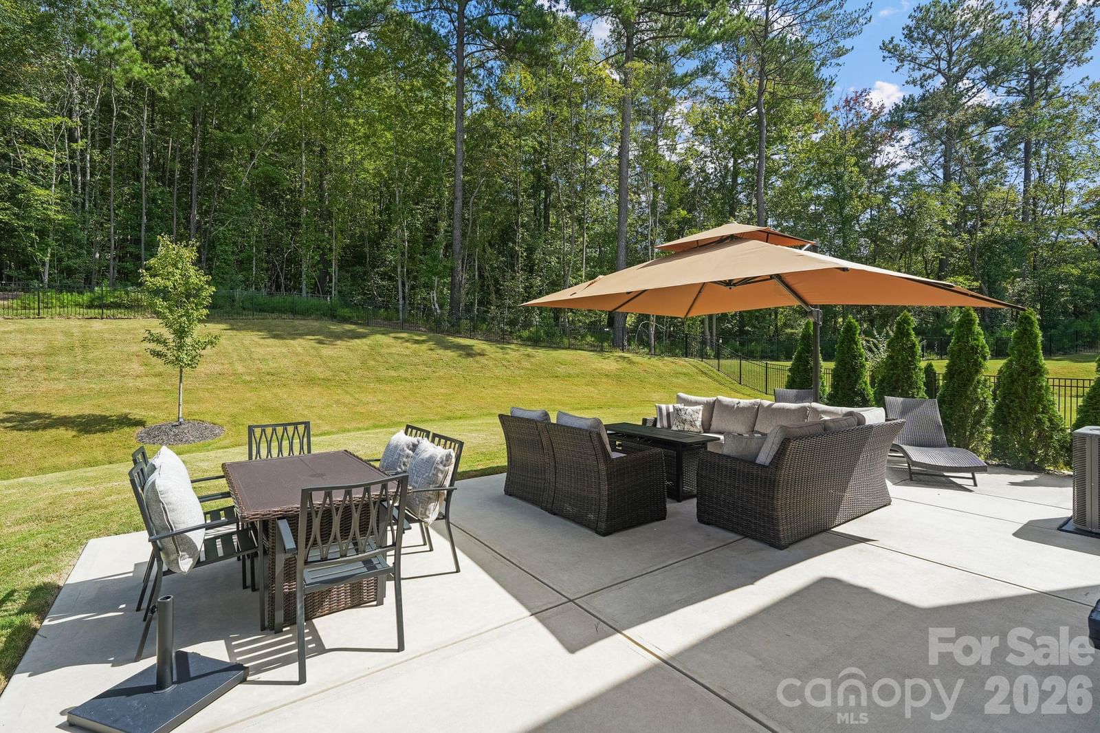 107 Hollywood Court, Troutman, NC 28166 - Photo 2