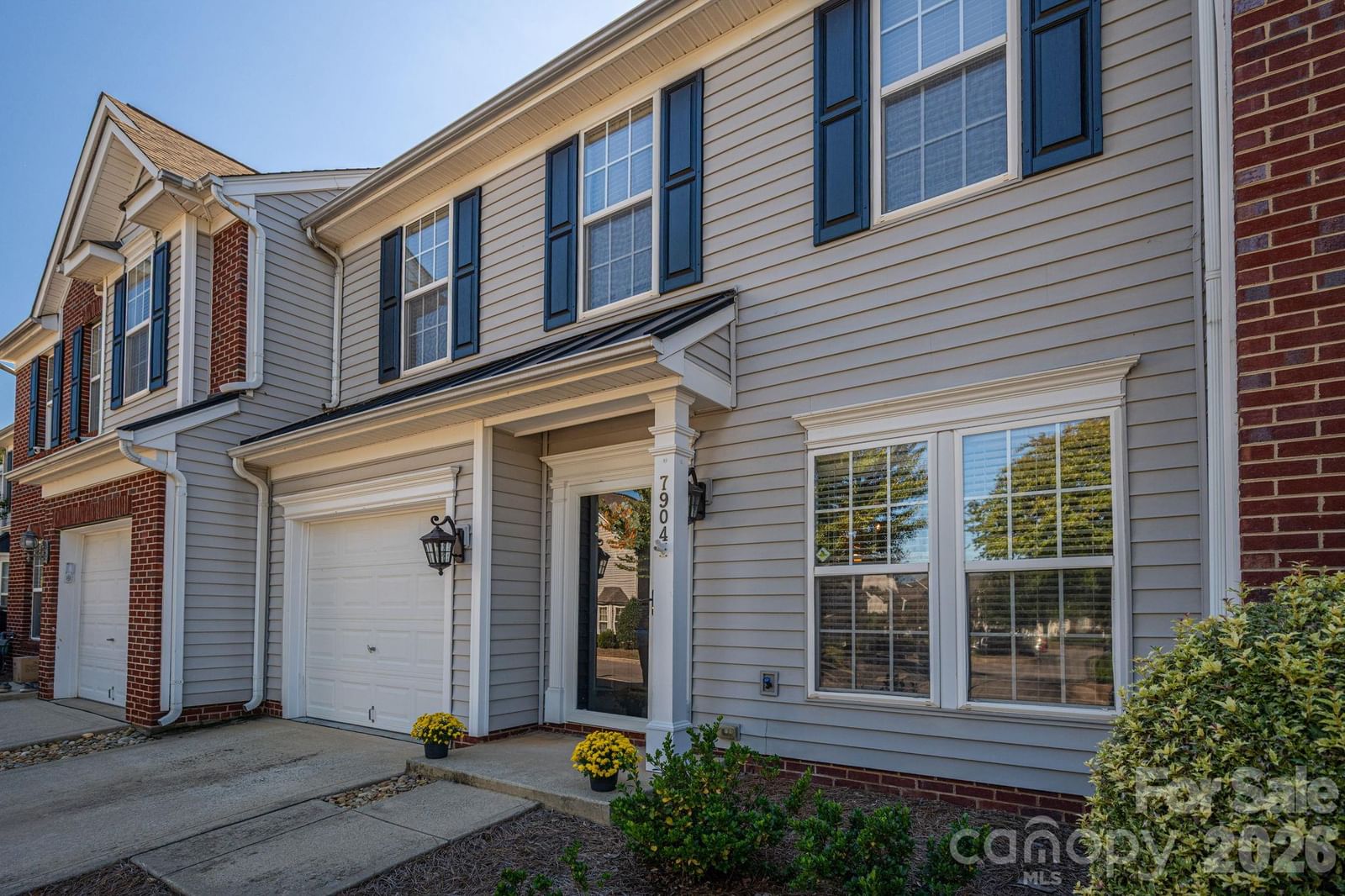 7904 Mariners Pointe Circle, Denver, NC 28037 - Photo 2