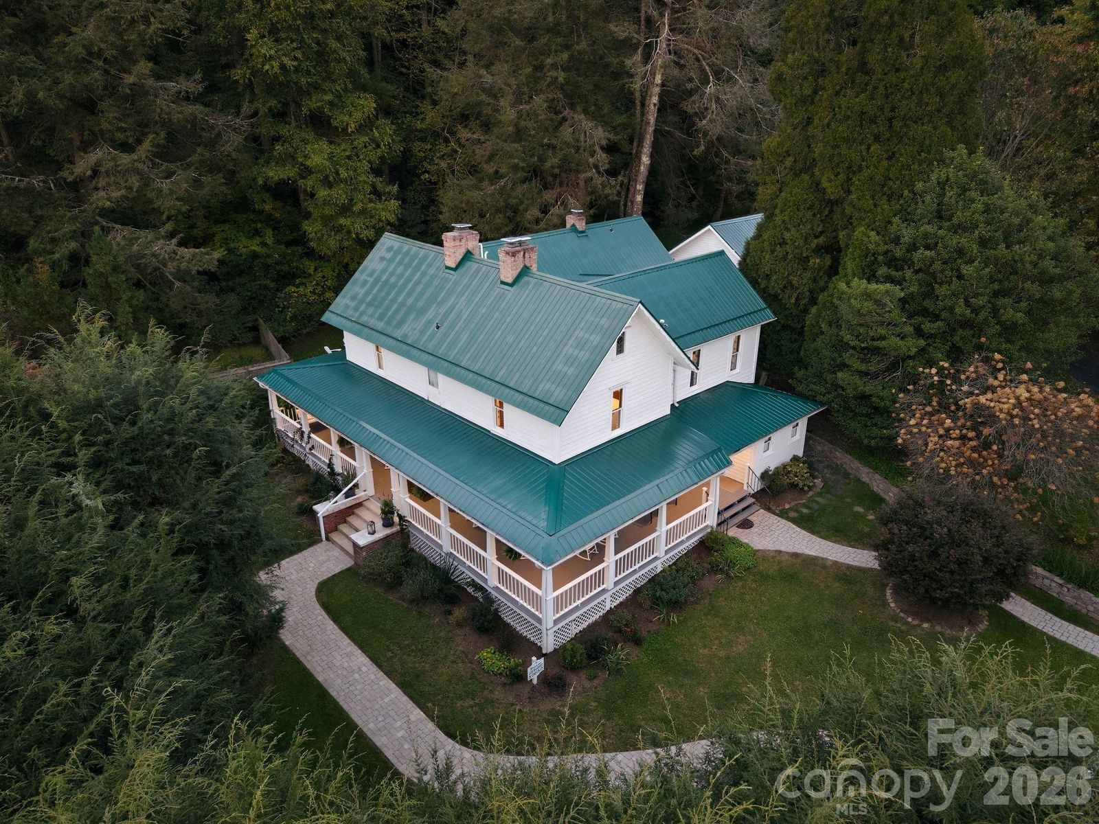 404 Old Bristol Road, Boone, NC 28607 - Photo 2