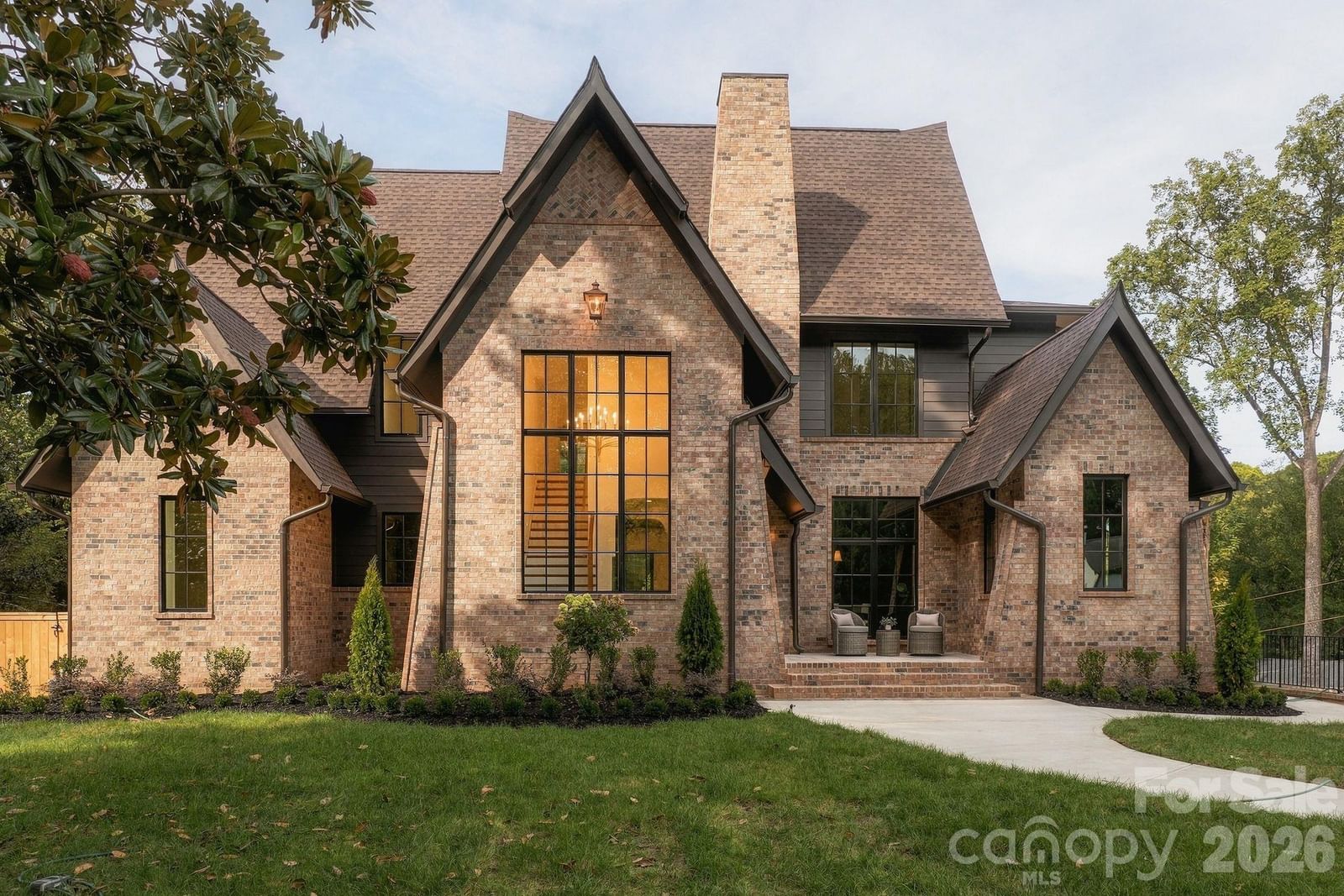 122 Lansdowne Road, Charlotte, NC 28270 - Photo 2