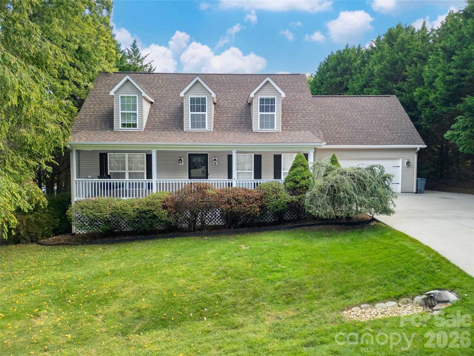 234 High Ridge Drive, Mills River, NC 28759 - Photo 2