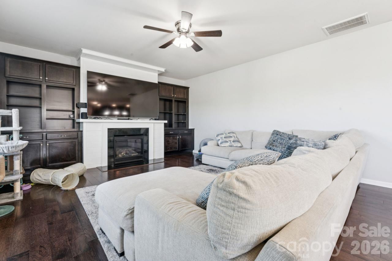 3018 Oakmere Road, Waxhaw, NC 28173 - Photo 3