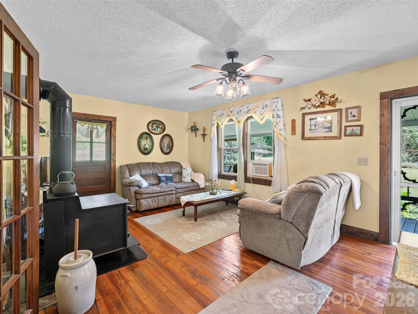 163 Cub Howell Road, Bakersville, NC 28705 - Photo 2