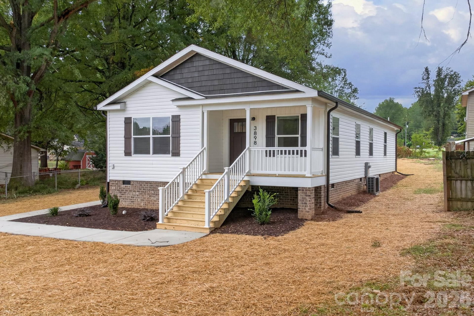 3898 Yarbrough Avenue, Winston Salem, NC 27106 - Photo 5