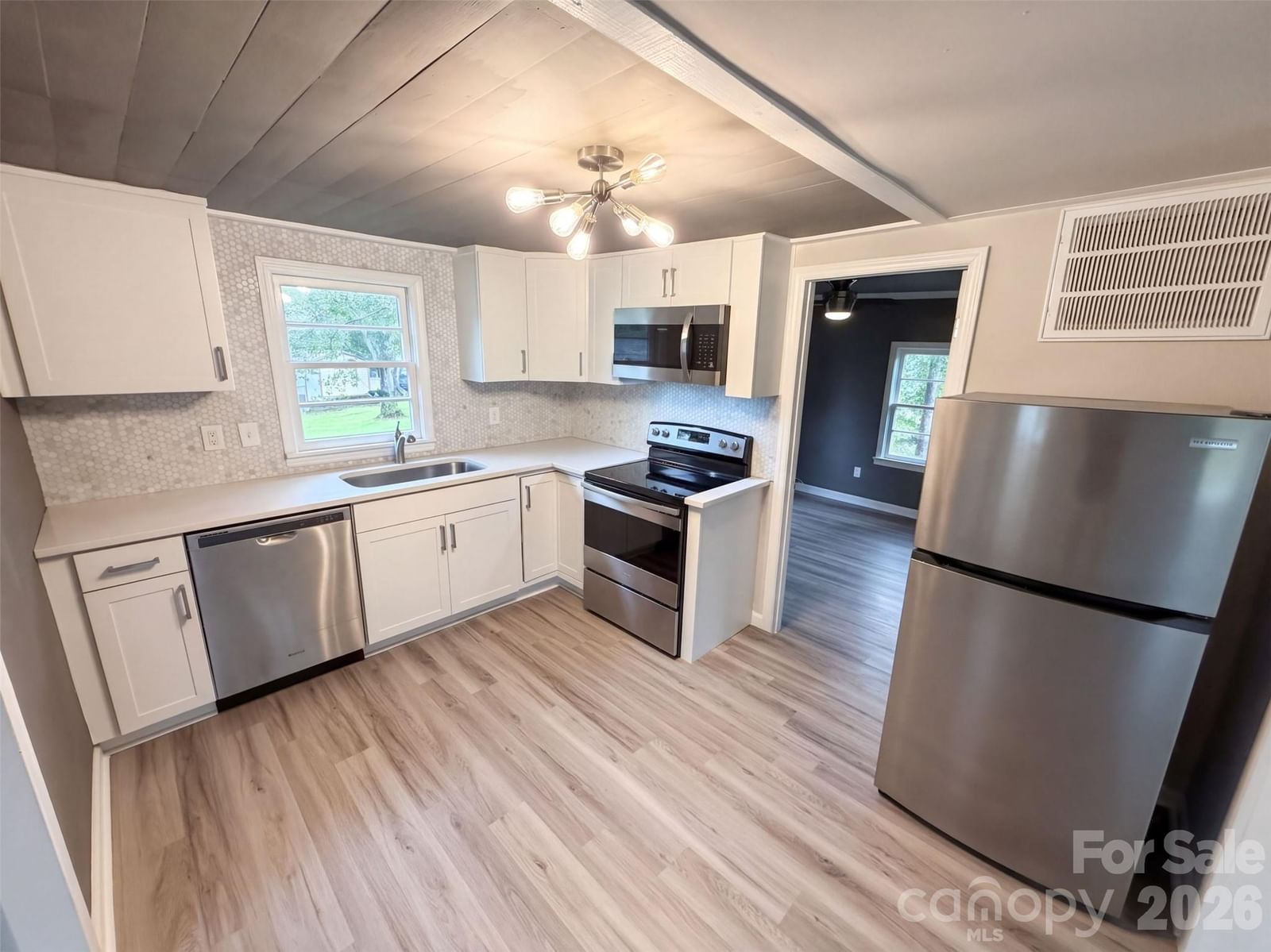 103 Southside Circle, Lancaster, SC 29720 - Photo 2