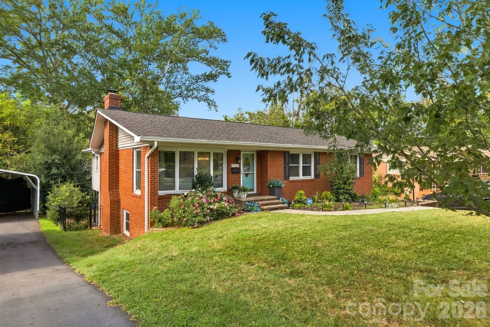 6520 Candlewood Drive, Charlotte, NC 28210 - Photo 3