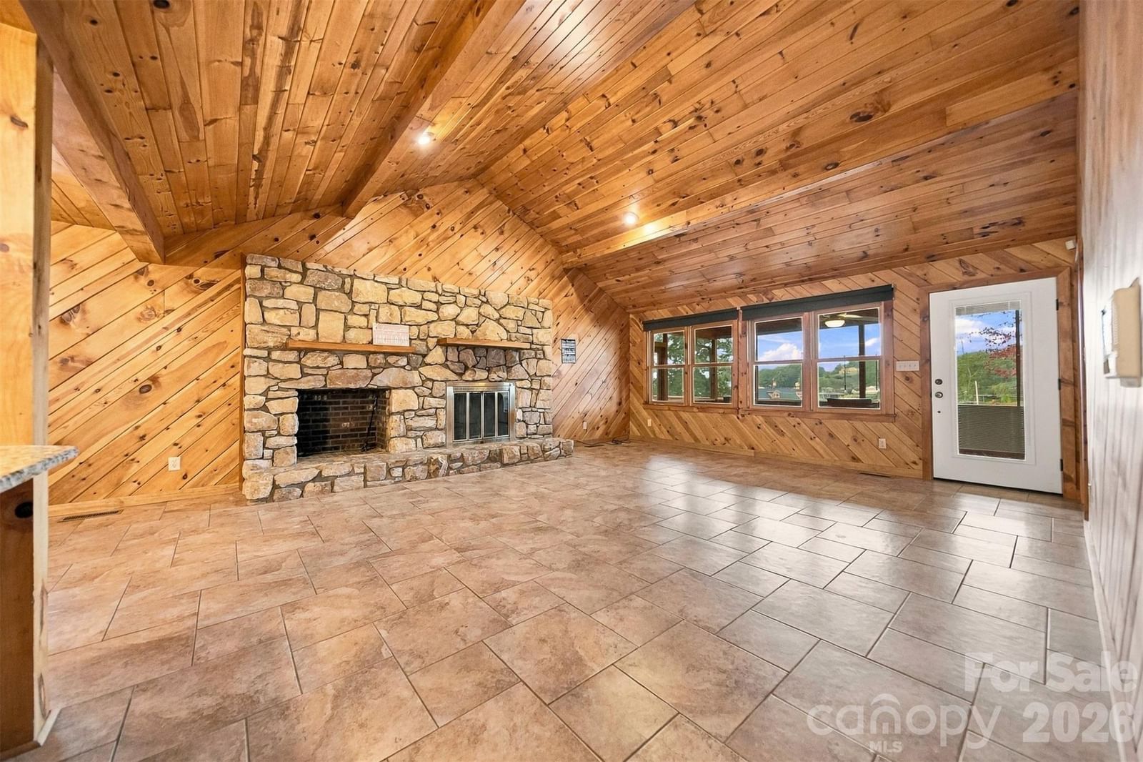 128 Mull Drive, Taylorsville, NC 28681 - Photo 5