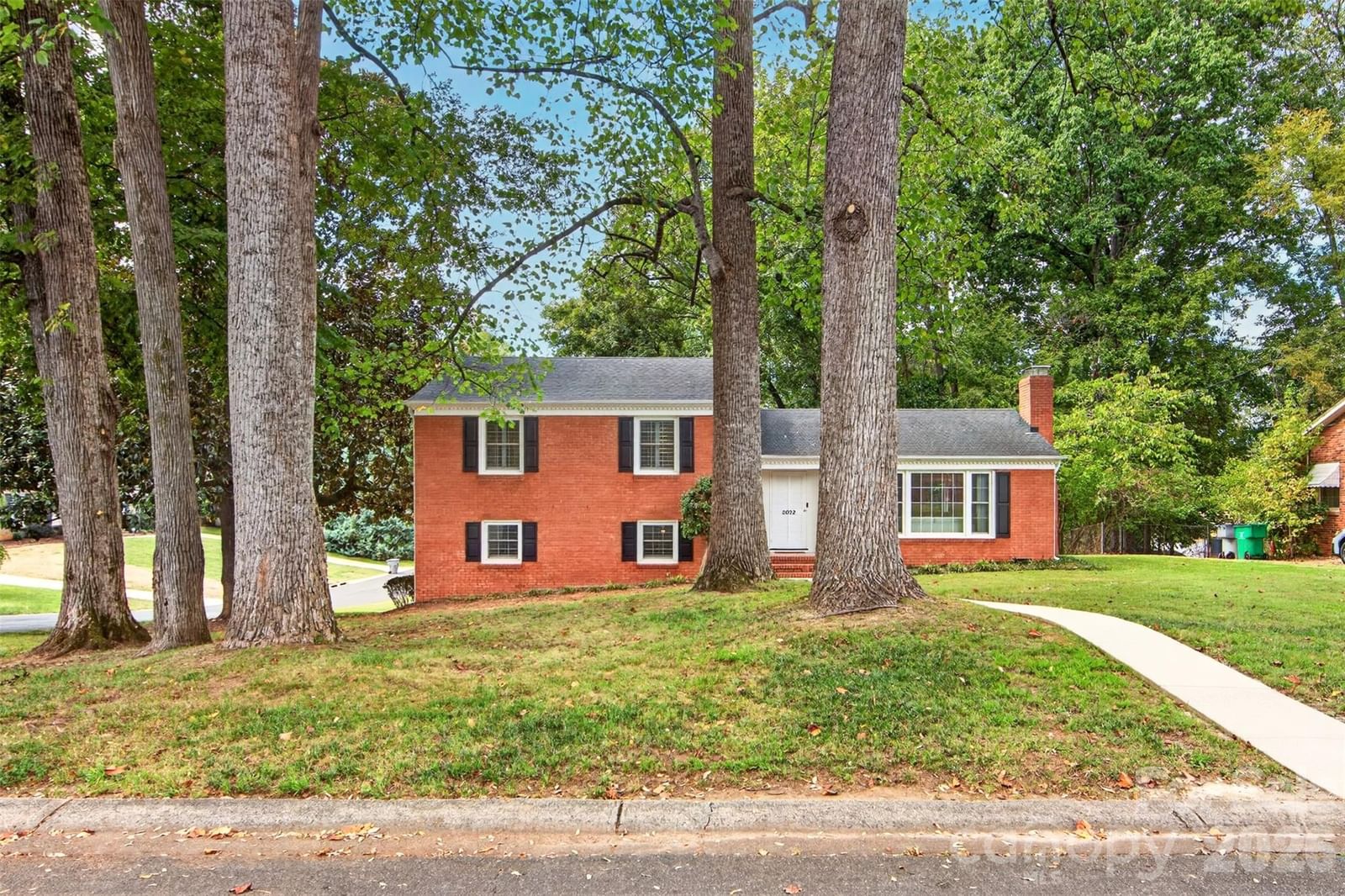 3022 Finley Place, Charlotte, NC 28210 - Photo 4