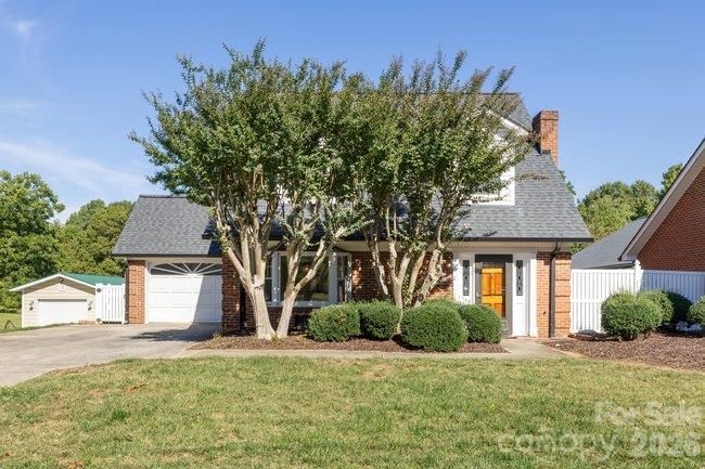 Property at 746 N Main Street #H, Mooresville, NC 28115