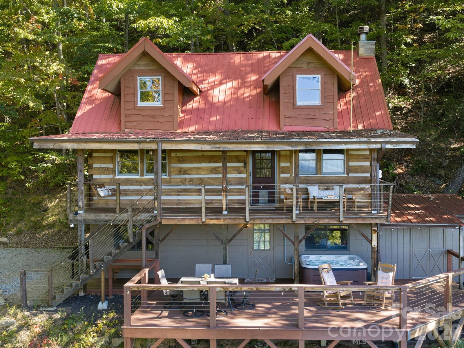 375 Daly Drive, Clyde, NC 28721