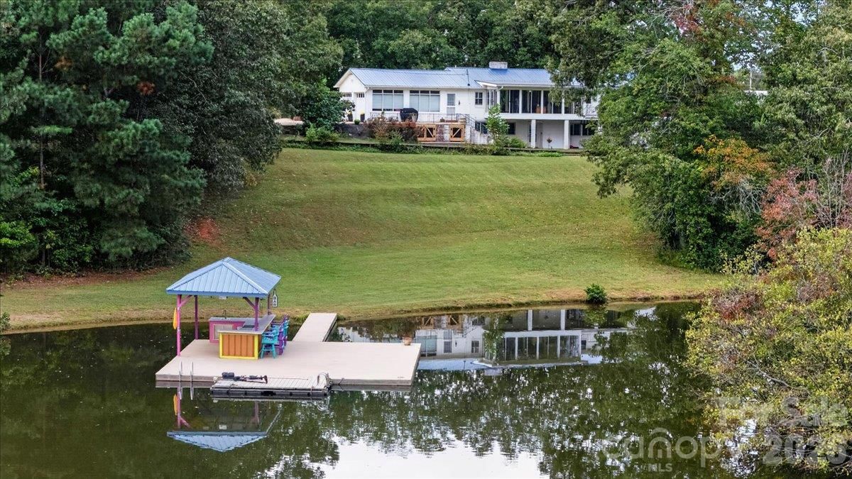 2086 Old Mountain Road, Statesville, NC 28625 - Photo 2