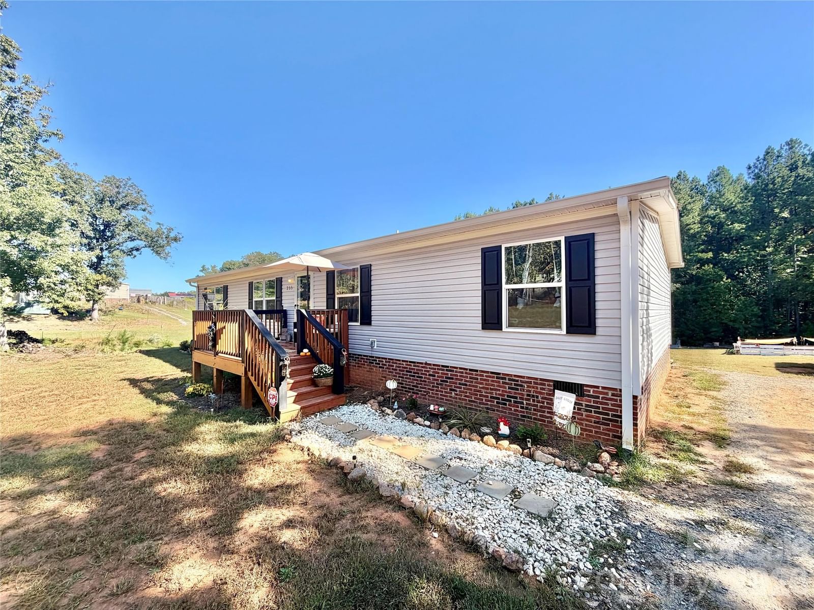 255 Liberty Estates Lane, Taylorsville, NC 28681 - Photo 3