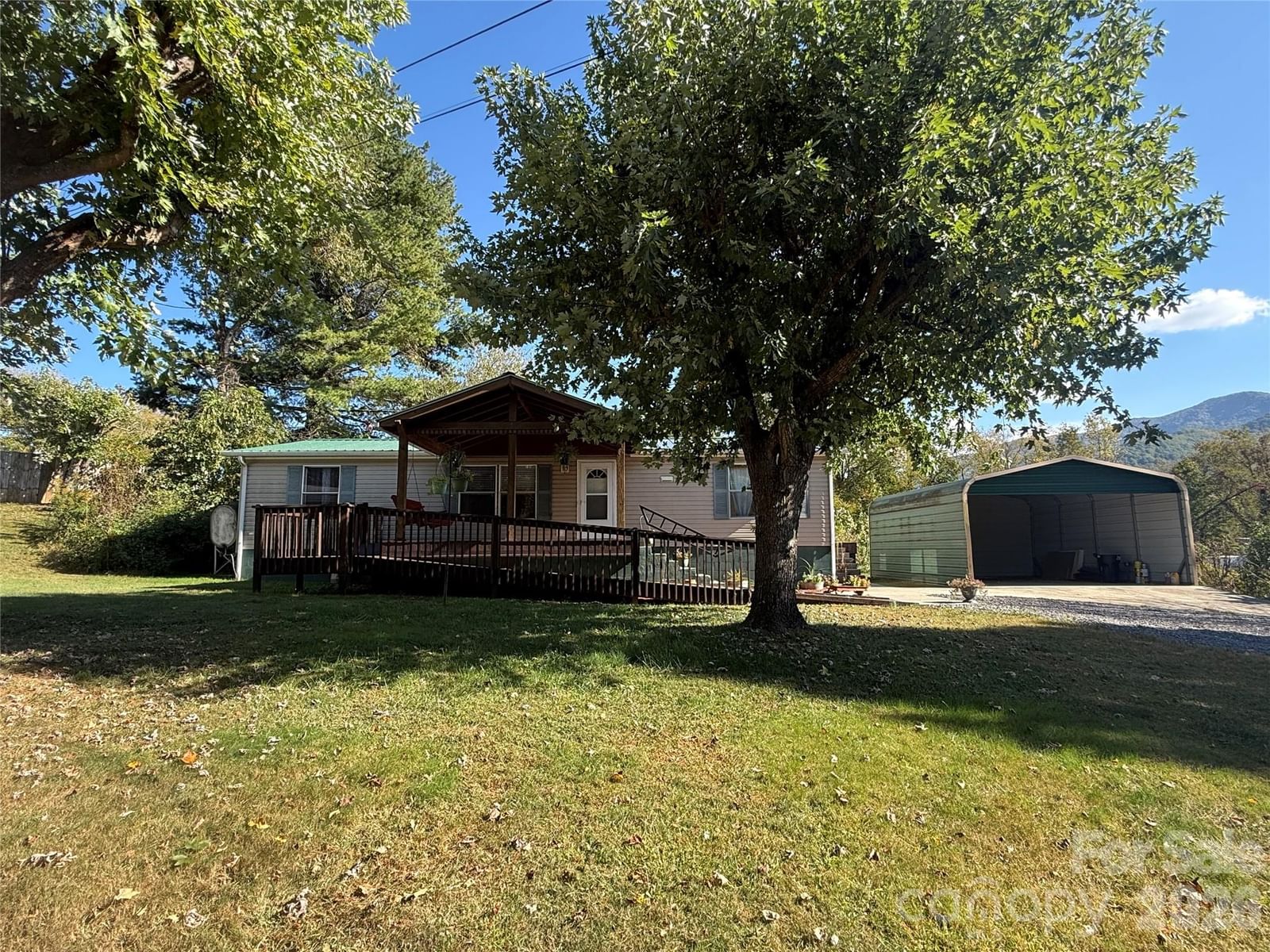 97 Fair Haven Drive, Burnsville, NC 28714
