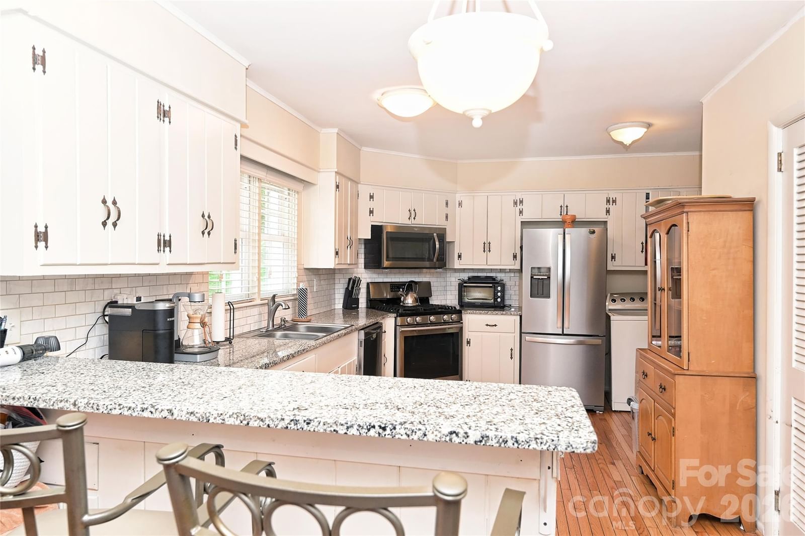 5801 Fairview Road, Charlotte, NC 28209 - Photo 2