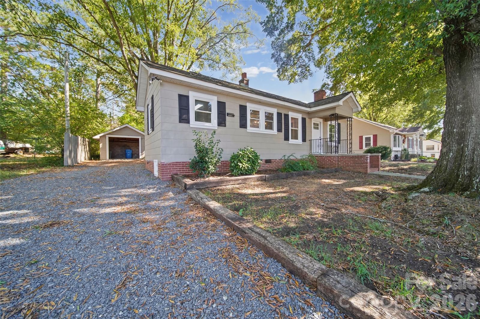 215 Arey Avenue, Albemarle, NC 28001 - Photo 3