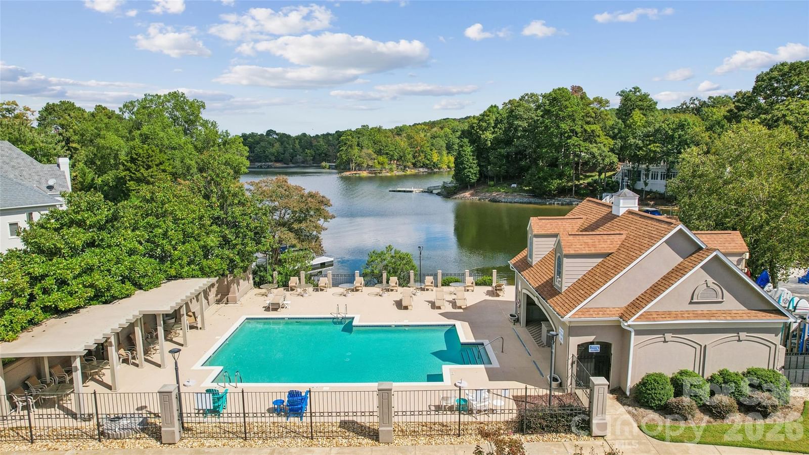 16516 Riverpointe Drive, Charlotte, NC 28278