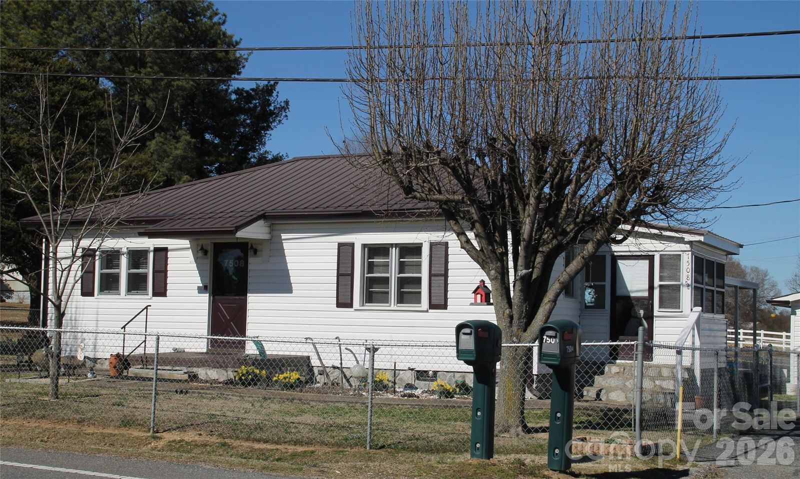 7508 Dallas Cherryville Highway, Cherryville, NC 28021 - Photo 2