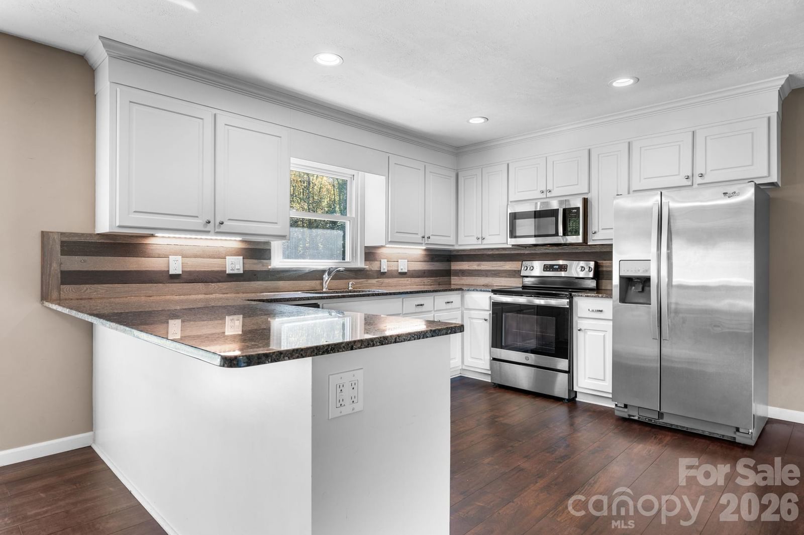 2889 Sides Drive, Connelly Springs, NC 28612 - Photo 4