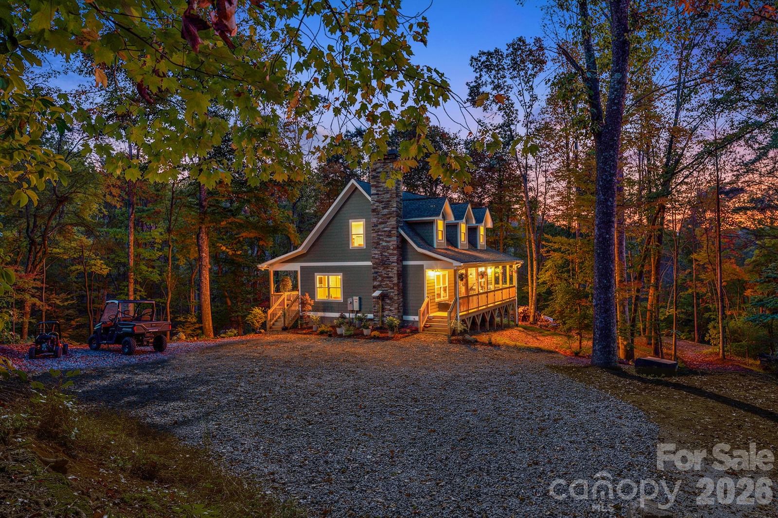 203 Sawyer Lane, Horse Shoe, NC 28742