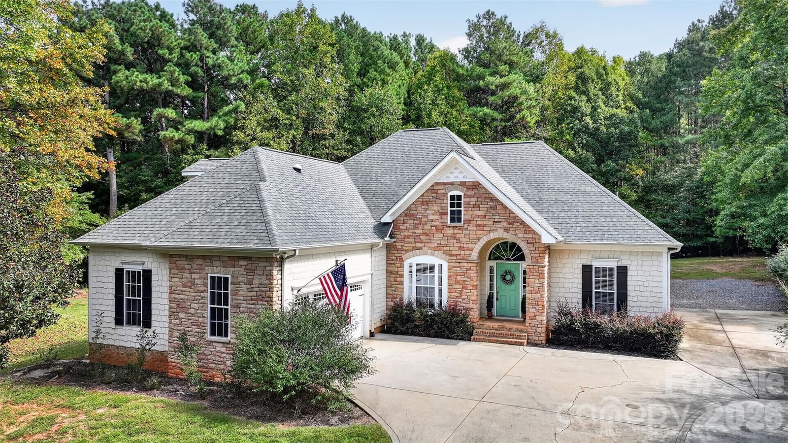 122 Maple View Drive, Troutman, NC 28166