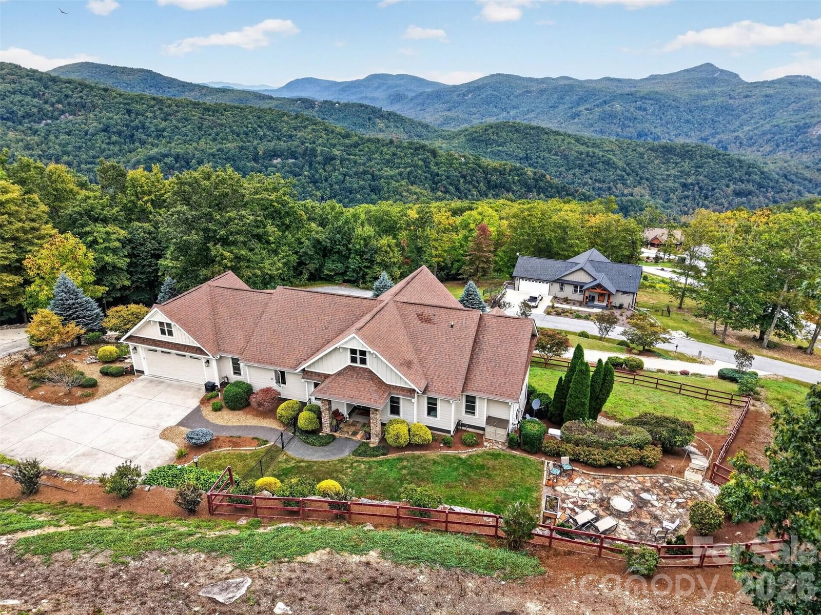 57 Mountainaire Court, Hendersonville, NC 28792 - Photo 3