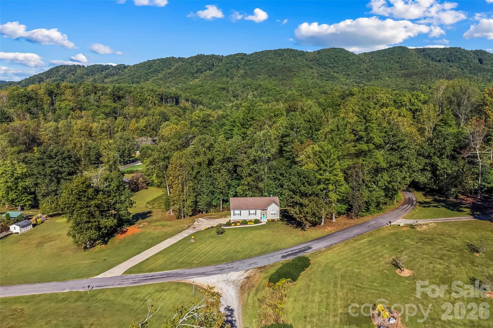 3105 Lyndhurst Drive, Lenoir, NC 28645 - Photo 3