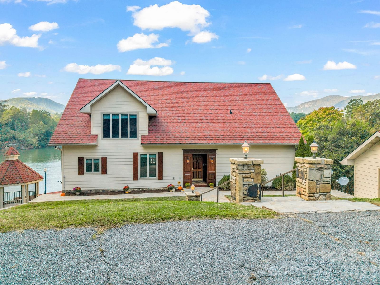 144 Neighborly Drive, Lake Lure, NC 28746 - Photo 3