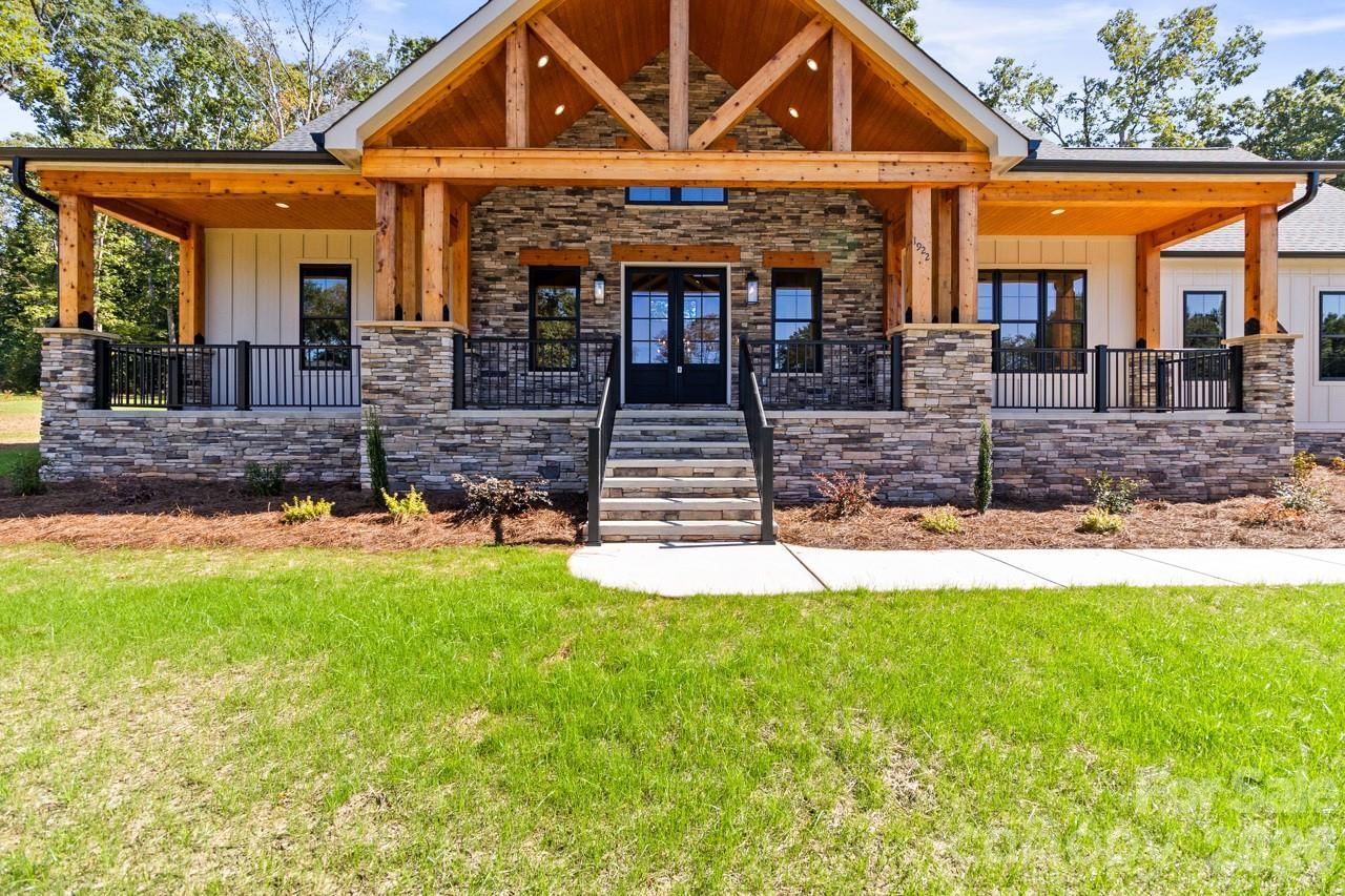 1922 Clay Hill Lane, Lincolnton, NC 28092 - Photo 3