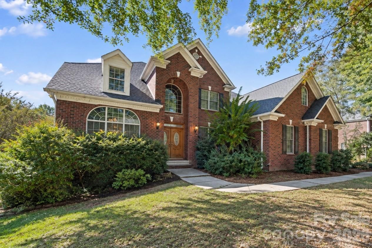 2793 Harlinsdale Drive, Rock Hill, SC 29732