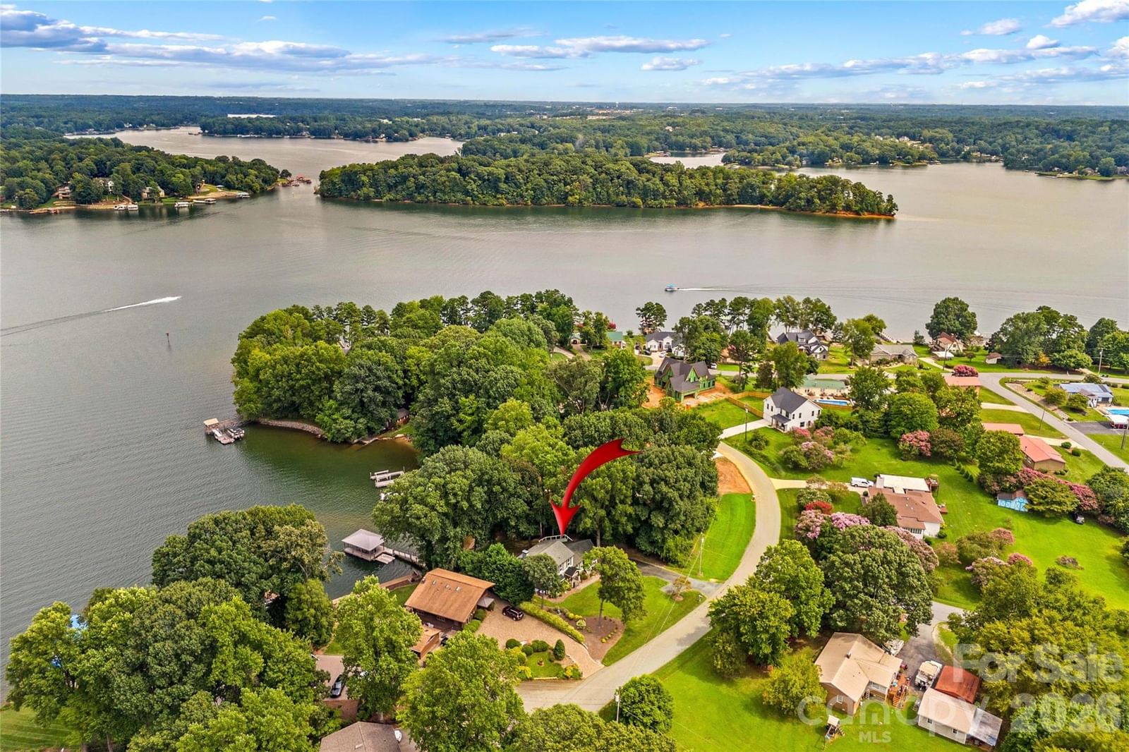9598 Riviera Drive, Sherrills Ford, NC 28673