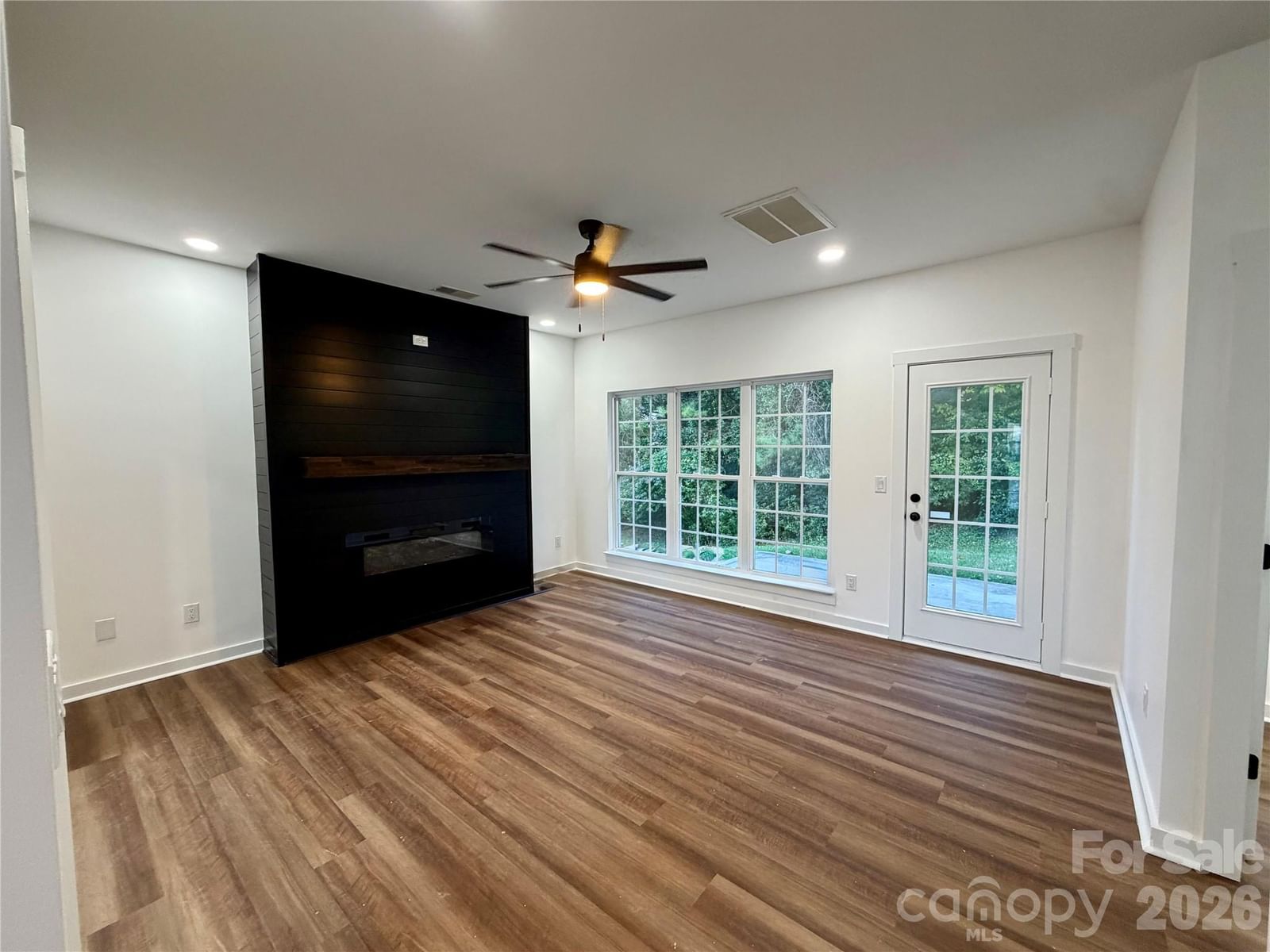 116 Huckleberry Lane, Mount Holly, NC 28120 - Photo 4