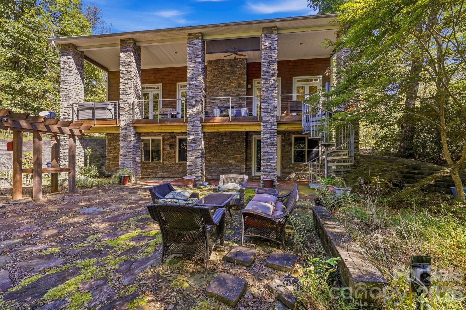 167 Trails End, Lake Lure, NC 28746 - Photo 2
