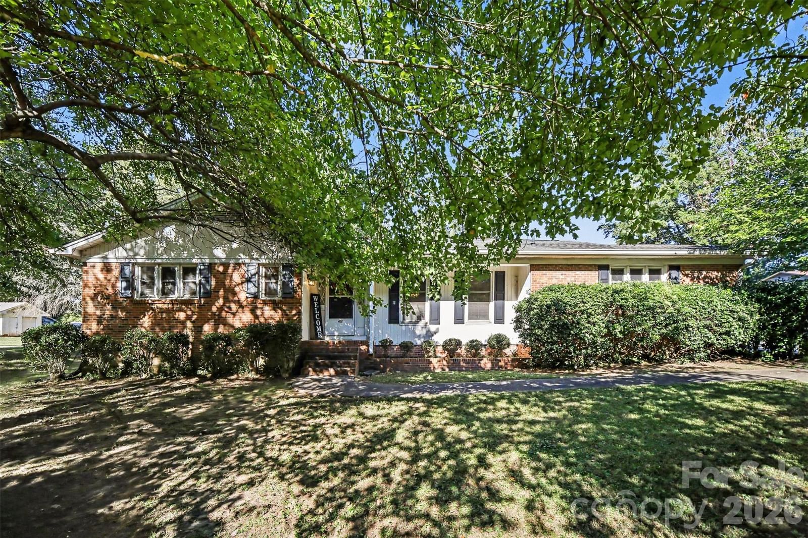 Property at 402 Sunset, Dallas, NC 28034
