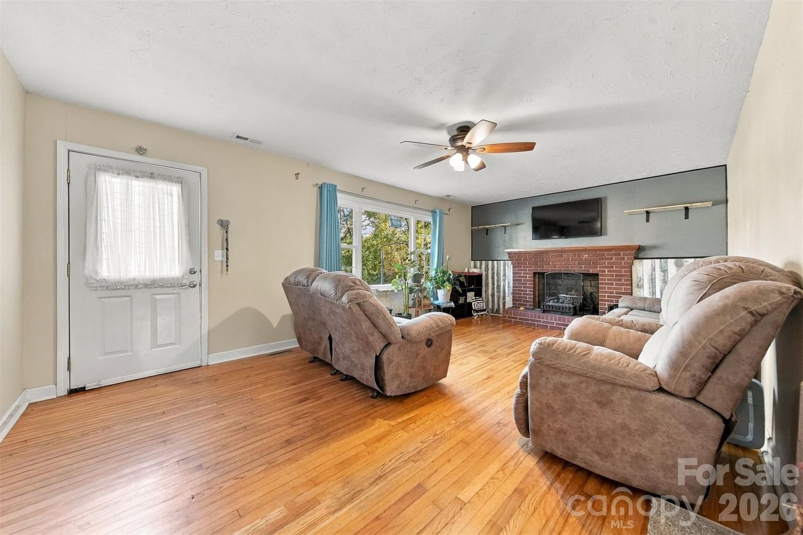 640 Diamondhead Drive, Lenoir, NC 28645 - Photo 3
