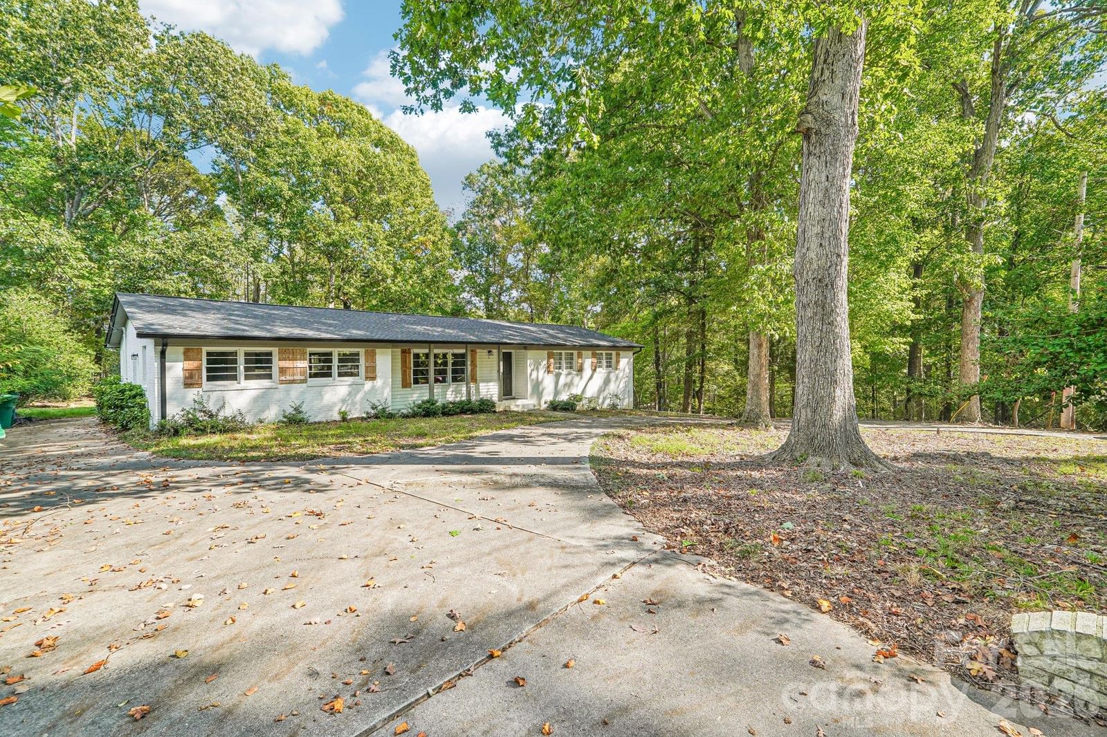 1802 Hemlock Drive, Albemarle, NC 28001 - Photo 3