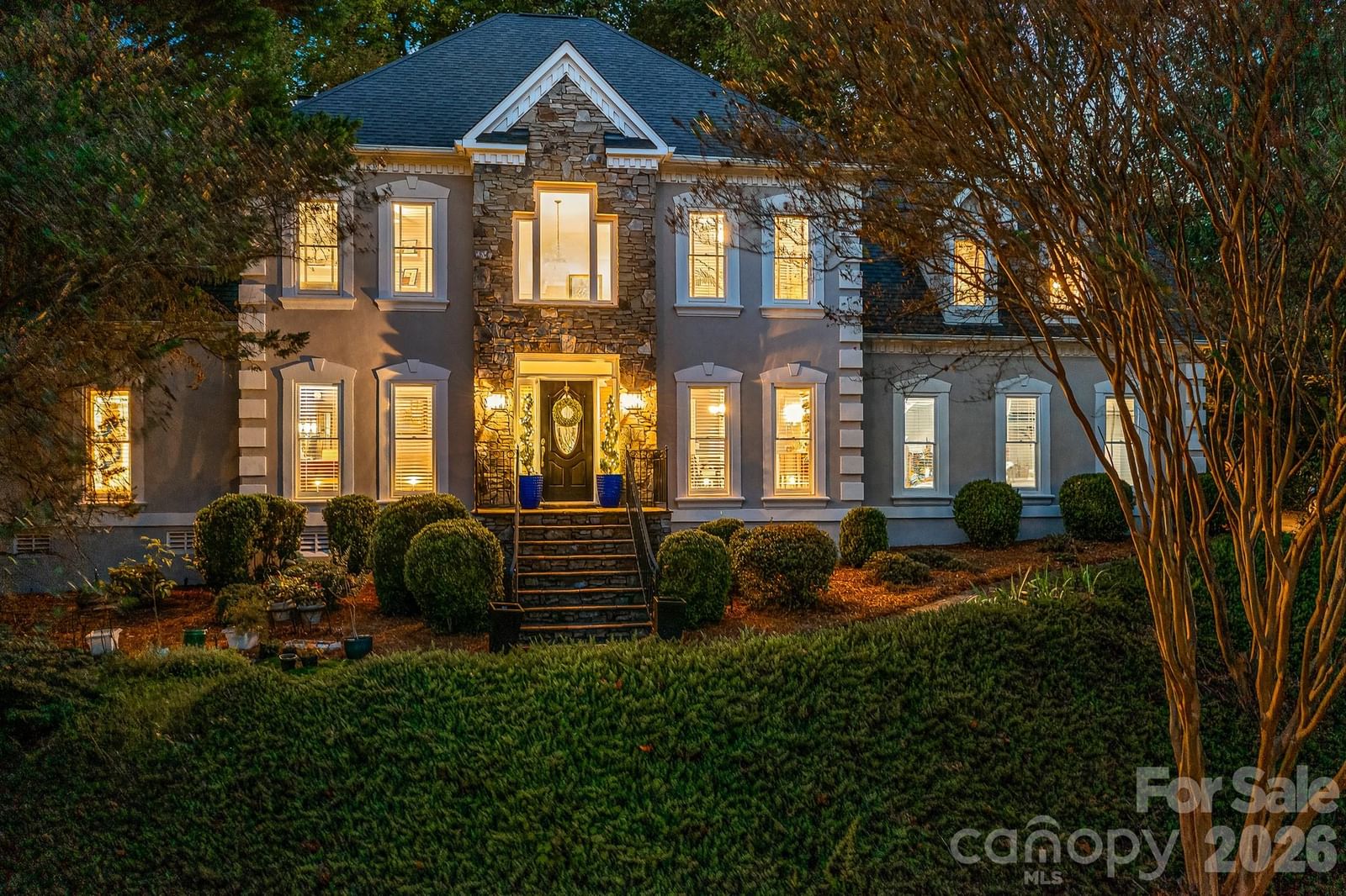 861 Kings Crossing Drive, Concord, NC 28027