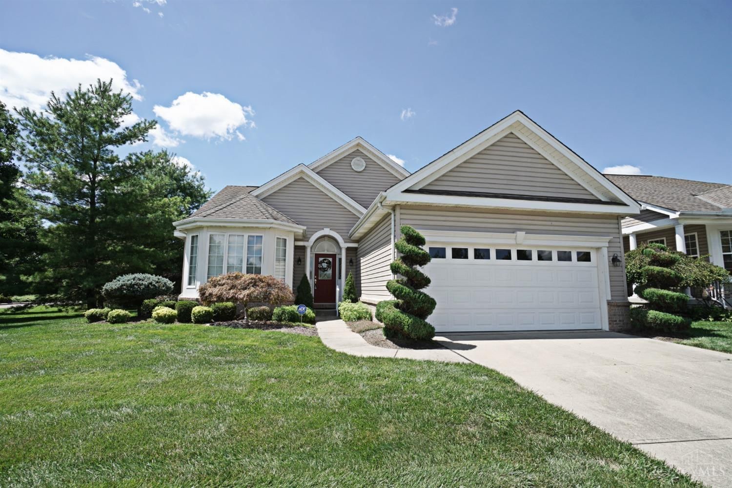 Photo of 6193 Pondside Drive