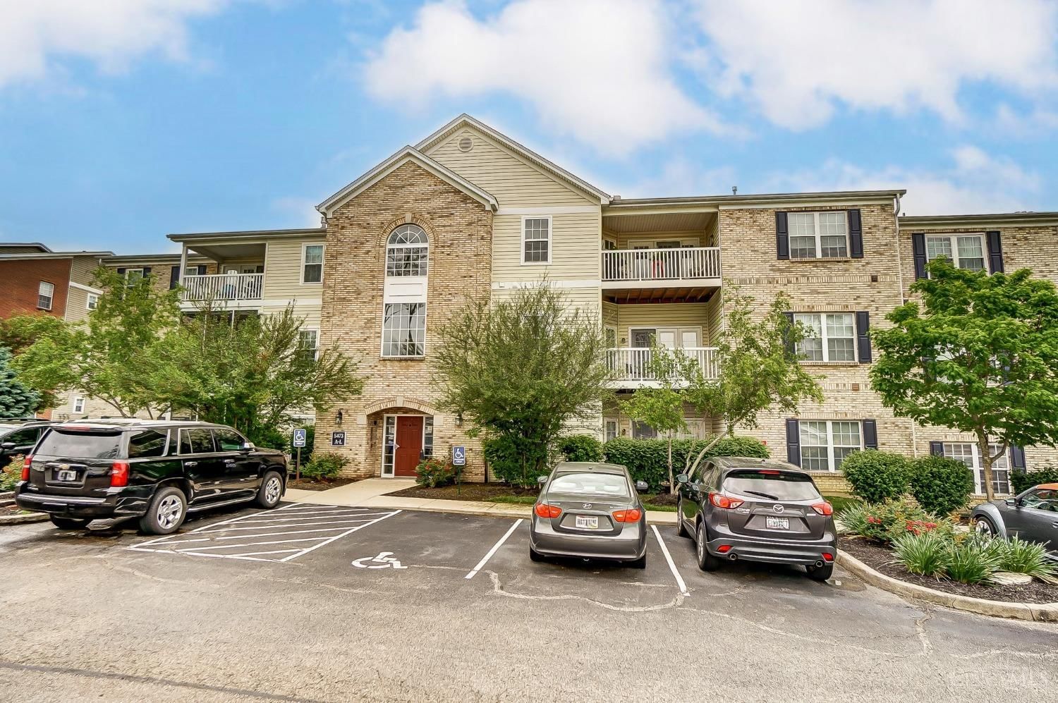 Photo of 5473 Michelles Oak Court