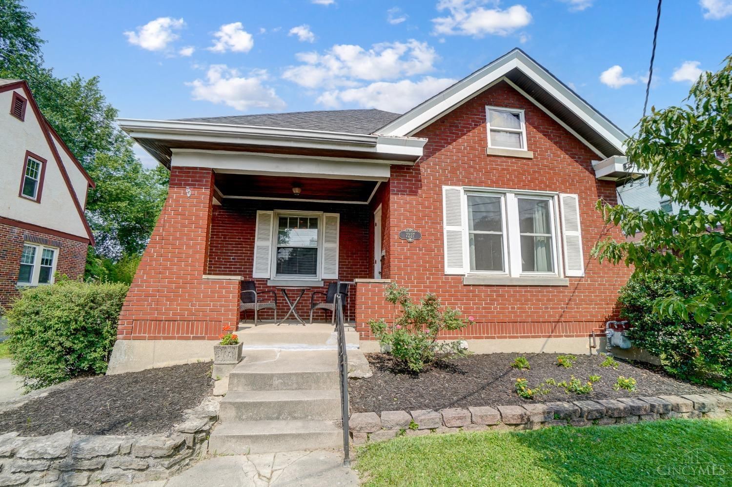 7227 Plainfield Road, Deer Park, OH 45236