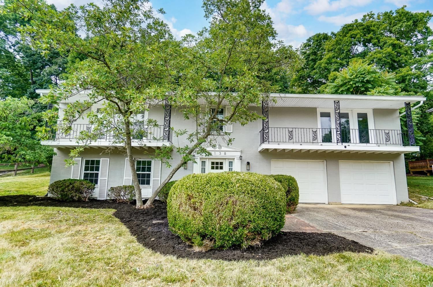 6138 Lakota Drive, Madeira, OH 45243