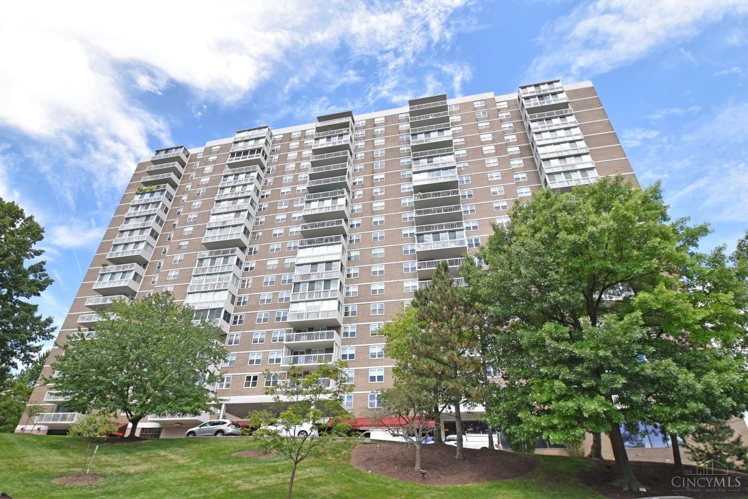 Photo of 2444 Madison Road