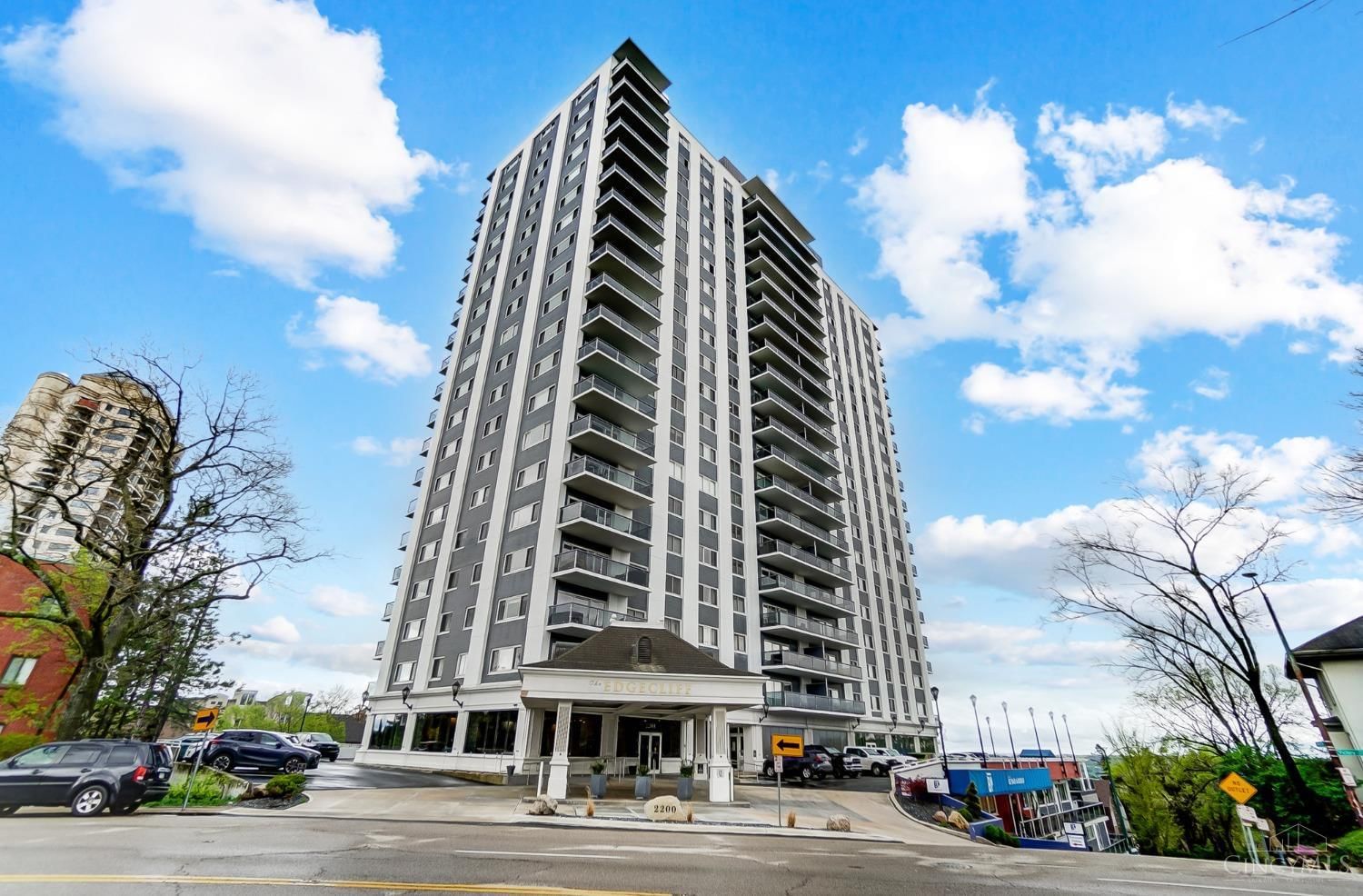 2200 Victory Parkway, Cincinnati, OH 45206
