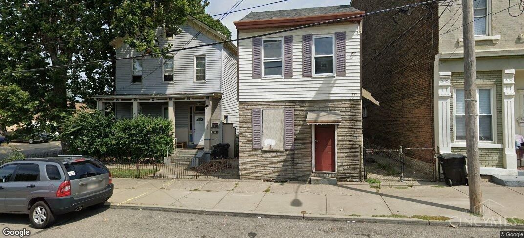 1050 Marshall Avenue, Cincinnati, OH 45225