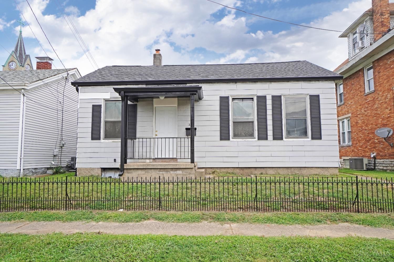 Photo of 320 Pearl Street