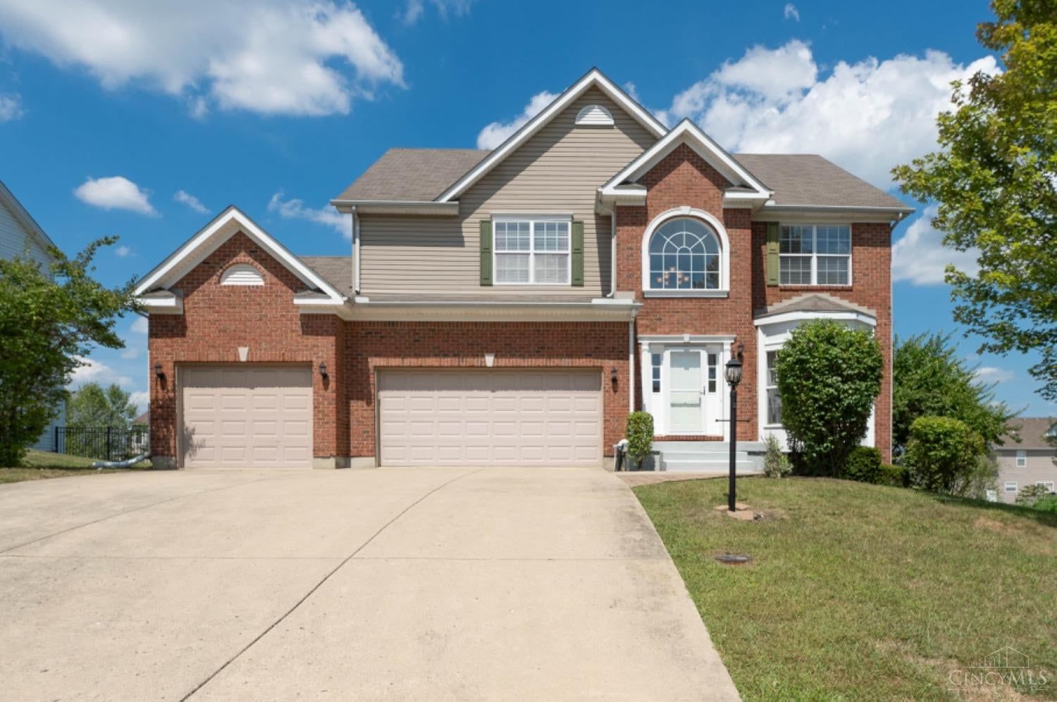 1422 Bareback Trail, Beavercreek Twp, OH 45434
