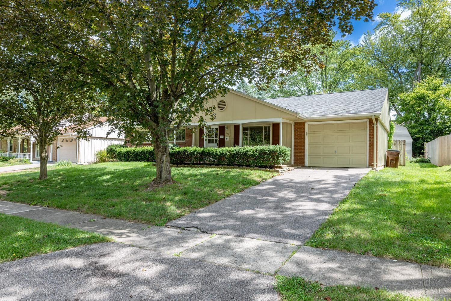 420 Martha Drive, Franklin, OH 45005