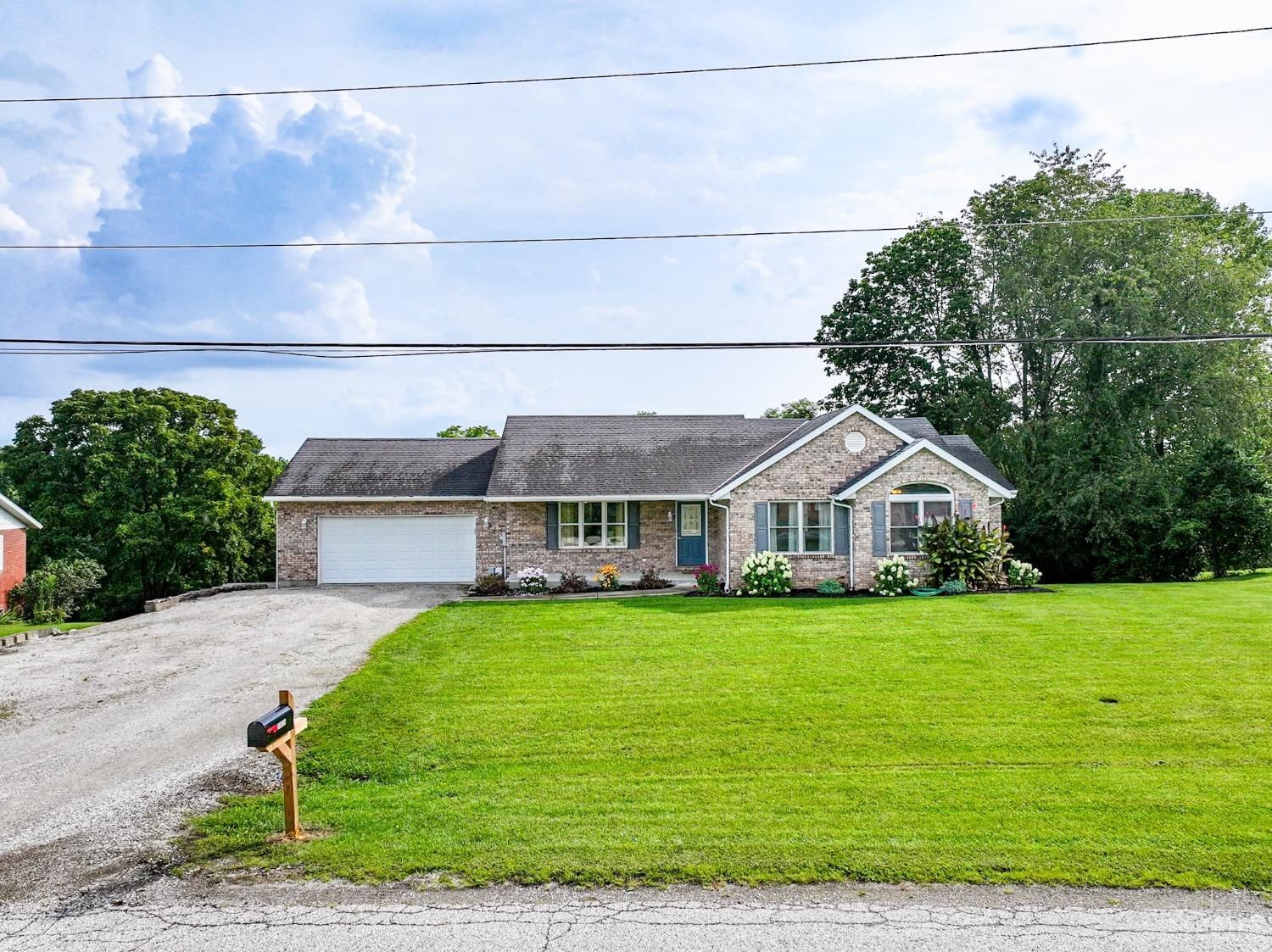 10624 Millstone Drive, Aurora, IN 47001