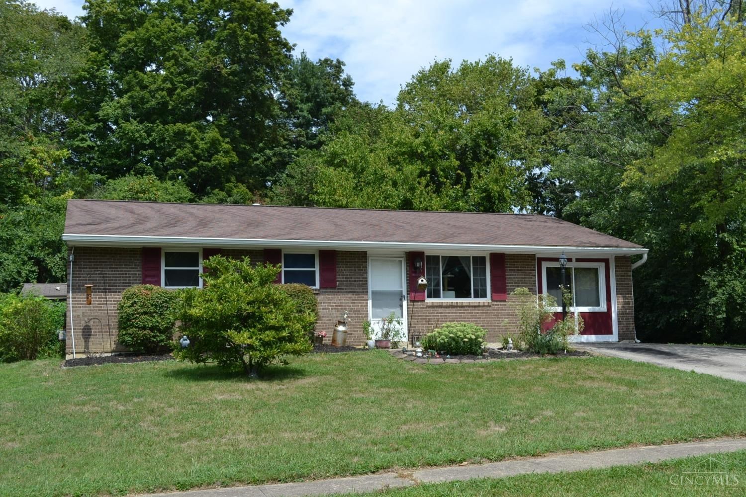 724 Winding Way, Union Twp, OH 45245