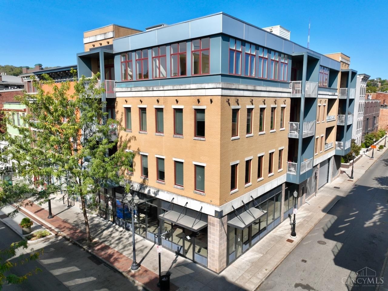 1326 Vine Street, Cincinnati, OH 45202